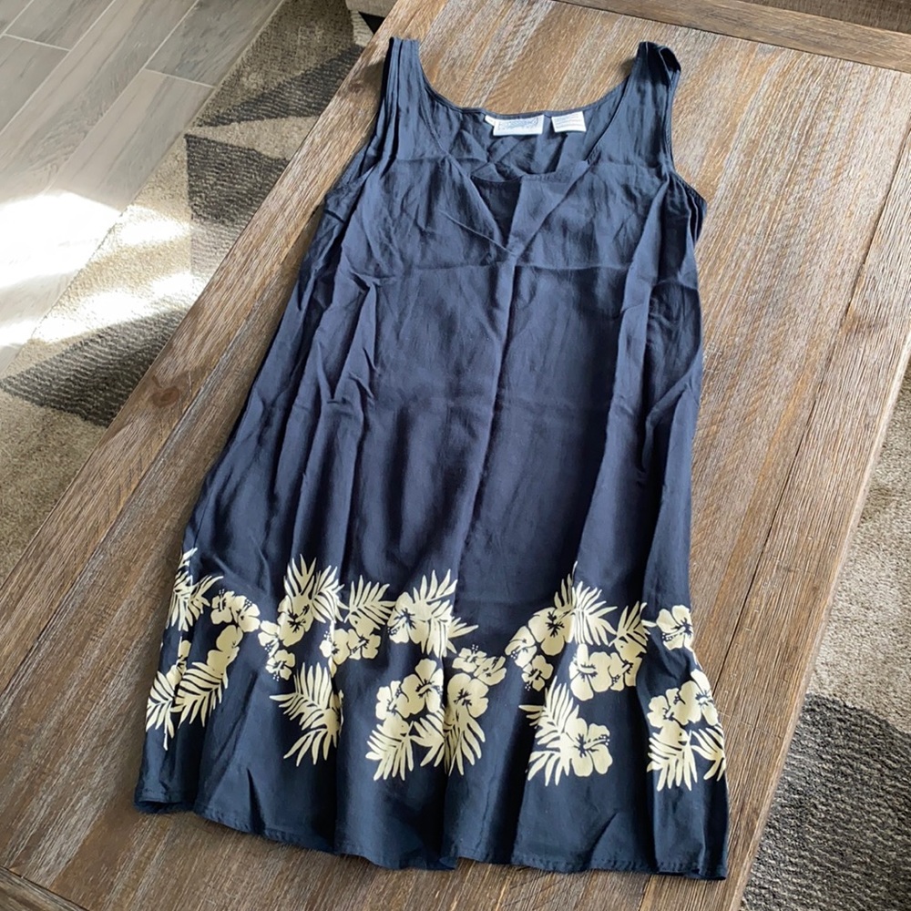 Hawaiian dress
